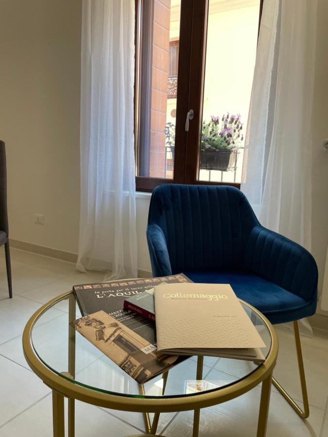 B&B Piazza Angioina LʼAquila Esterno foto